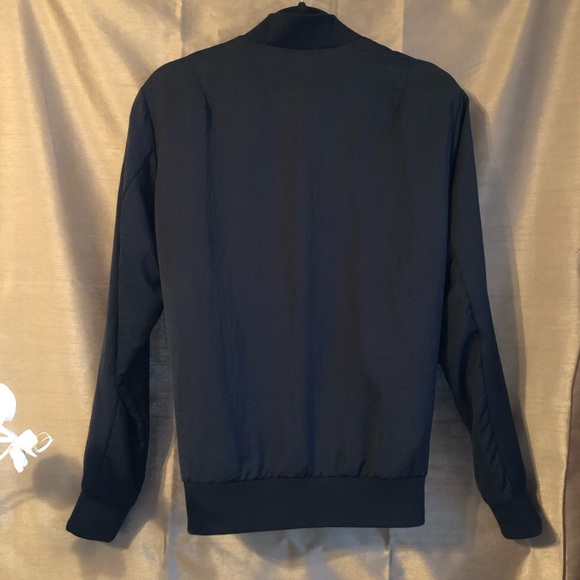 Chic bomber jacket - Picture 5 of 10